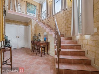 12 De Havilland View, Maylands