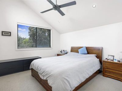 2 / 6 Muneela Avenue, Hawks Nest