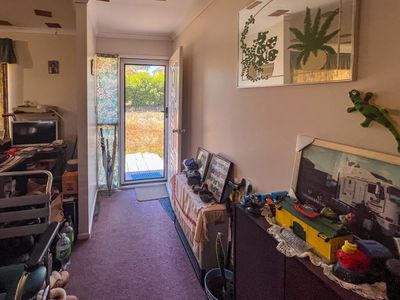 11 MOFFATT STREET, Kalbar