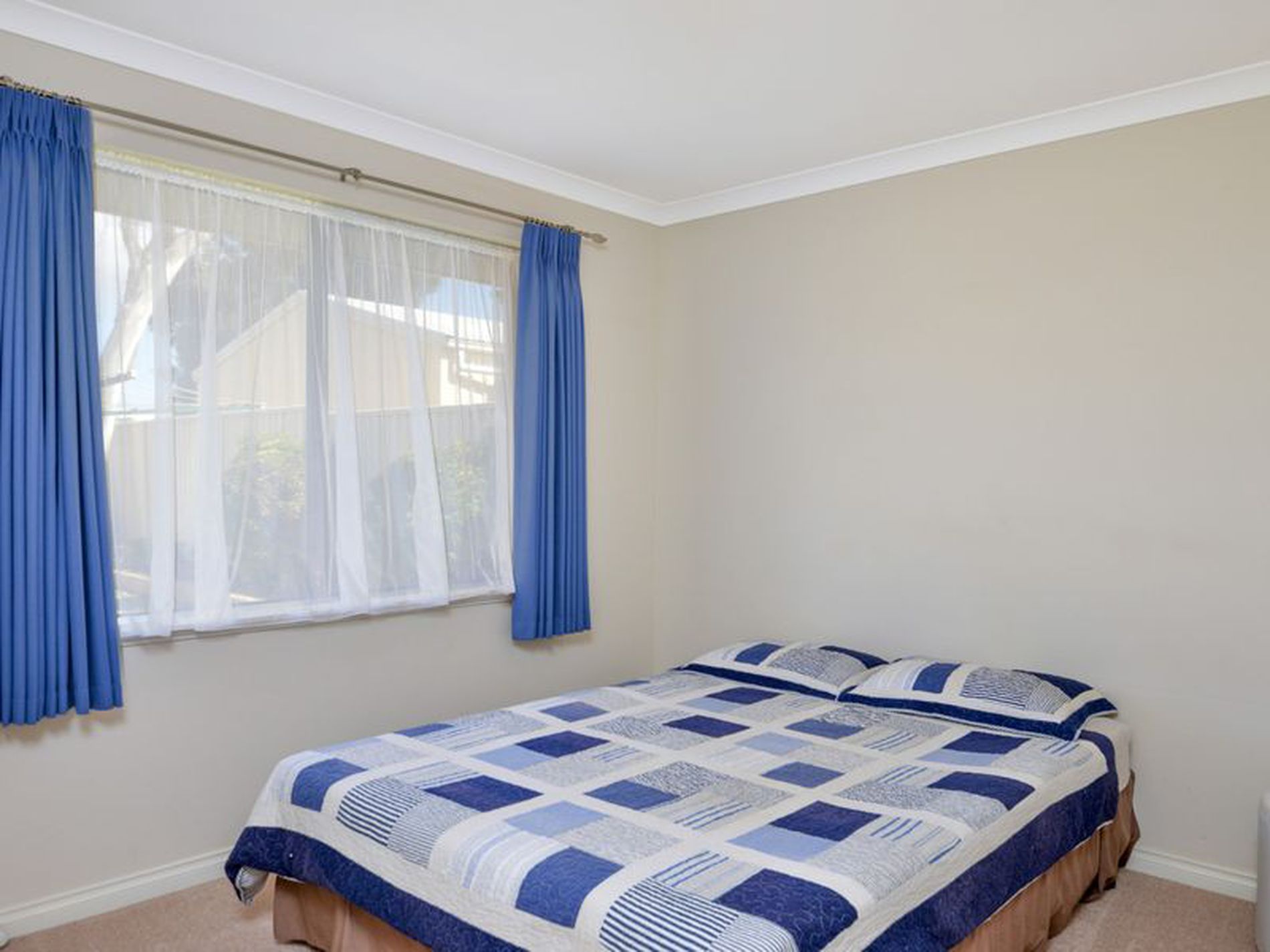 19 Vitali Crescent, Somerville