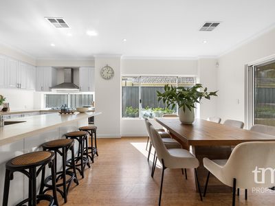 16 Baird Avenue, Nedlands
