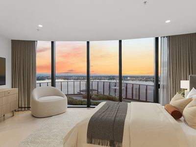 2405 / 1 Geoffrey Bolton Avenue, Perth