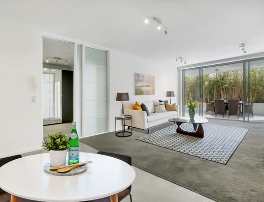 Modern One Bedroom Unit in the Heart of Redfern