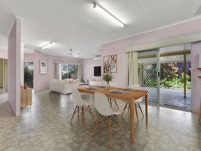 2 Bounty Close, Bentley Park