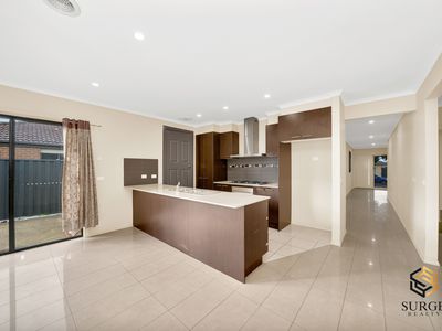 10 Kambah Street, Tarneit