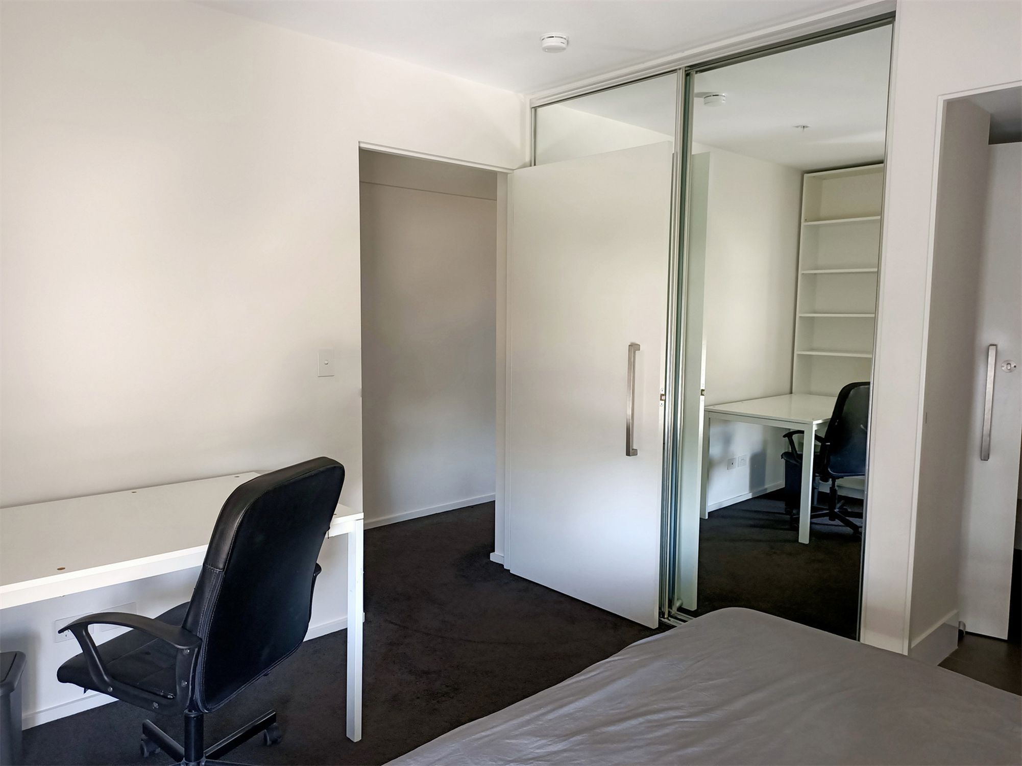 701 / 242 Flinders Street, Adelaide