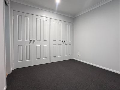 2 / 66 Rowland Avenue, Wollongong