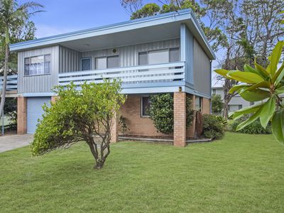 111 Bannister Head Road, Mollymook