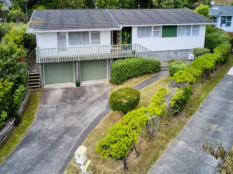 21 Lupin Terrace, Tawa