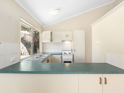 2 / 34 Hazeltine Court, Maroochydore