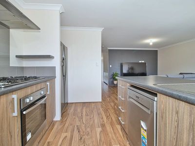 42 Paparone Road , Baldivis