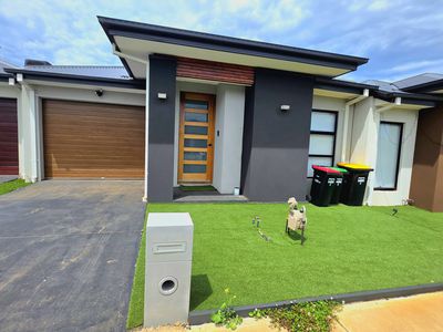 8 Lord Street, Thornhill Park