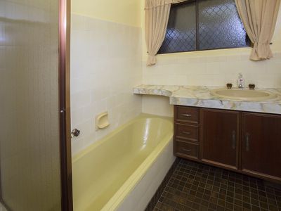 52 Malurus Avenue, Lockleys