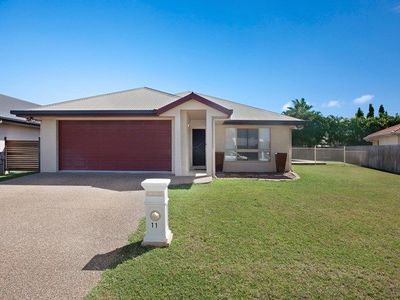 11 Sheerwater Parade, Douglas