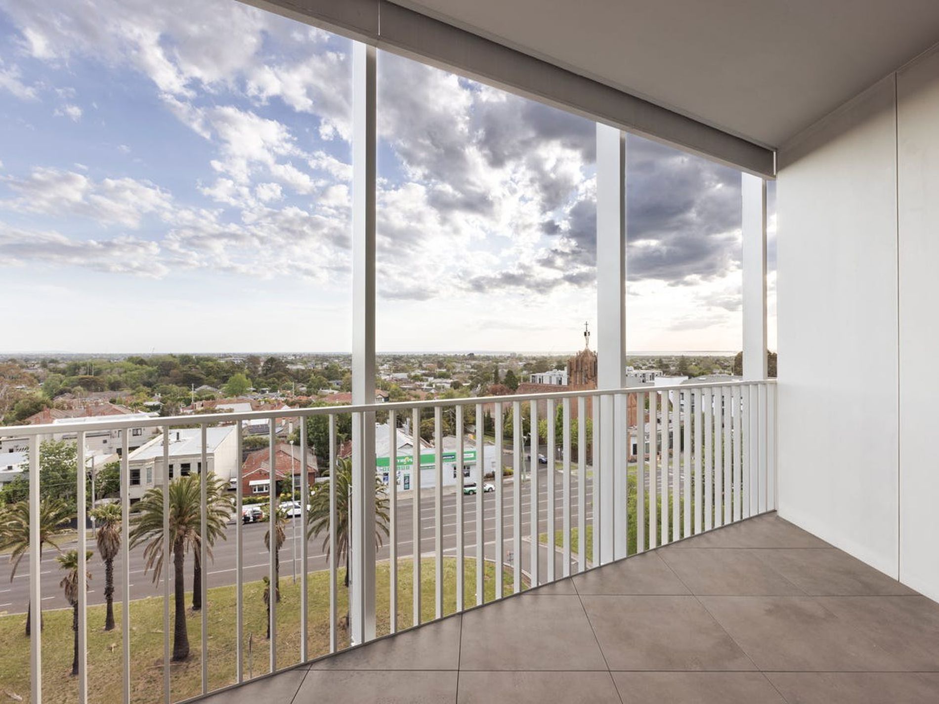 606 / 645 Dandenong Road, Malvern