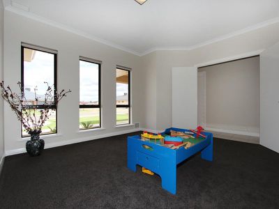 2 Riseberry Way, Kalgoorlie