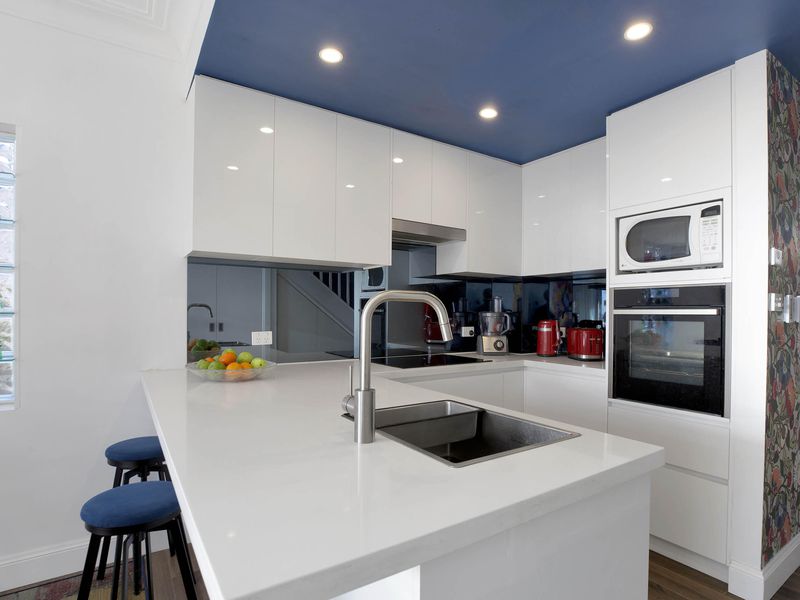 9 / 2 Derbyshire Road, Leichhardt