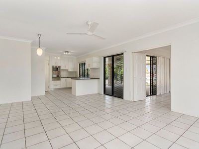 6 Carbine Court, Karalee