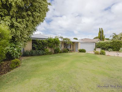 32 Thicket Circuit, Banksia Grove