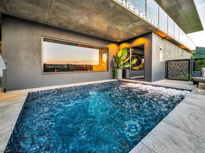 22 Akame Avenue, Caravonica