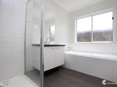 1 Howardson Circuit, St Albans