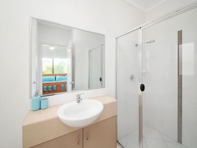 7 Reynolds Close, Redbank Plains