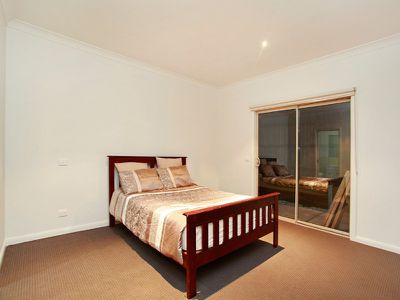 27A Alma Rd, Hampton Park