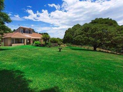 1783 Tourist Road, Robertson
