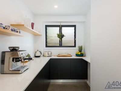 2 Lochiel Street, Kenmore