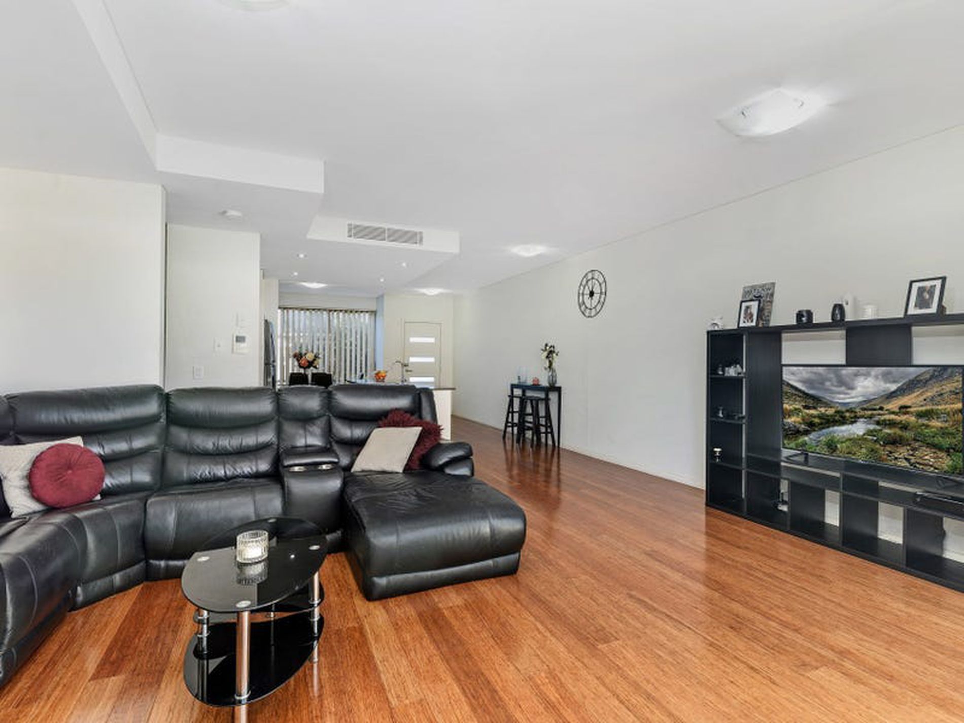 15 Wilson Street, Botany
