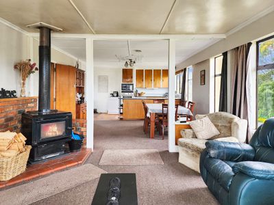 27 Bath Road, Riverton