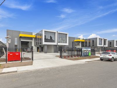 1 / 8 Ponting Street, Williamstown