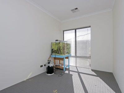 75 Kellogg Drive, Piara Waters