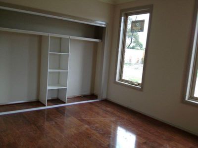 Unit 1 / 5 Aylesbury Court, Hampton Park