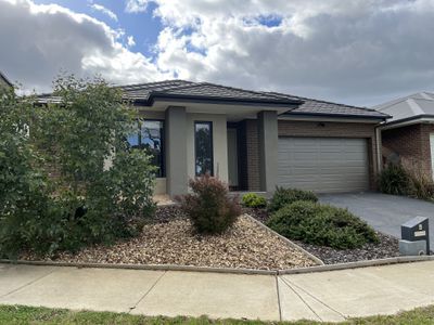 4 Trundle Drive, Armstrong Creek