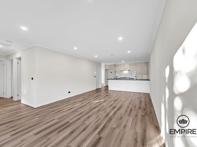 18 Jessfield Terrace, Cranbourne East
