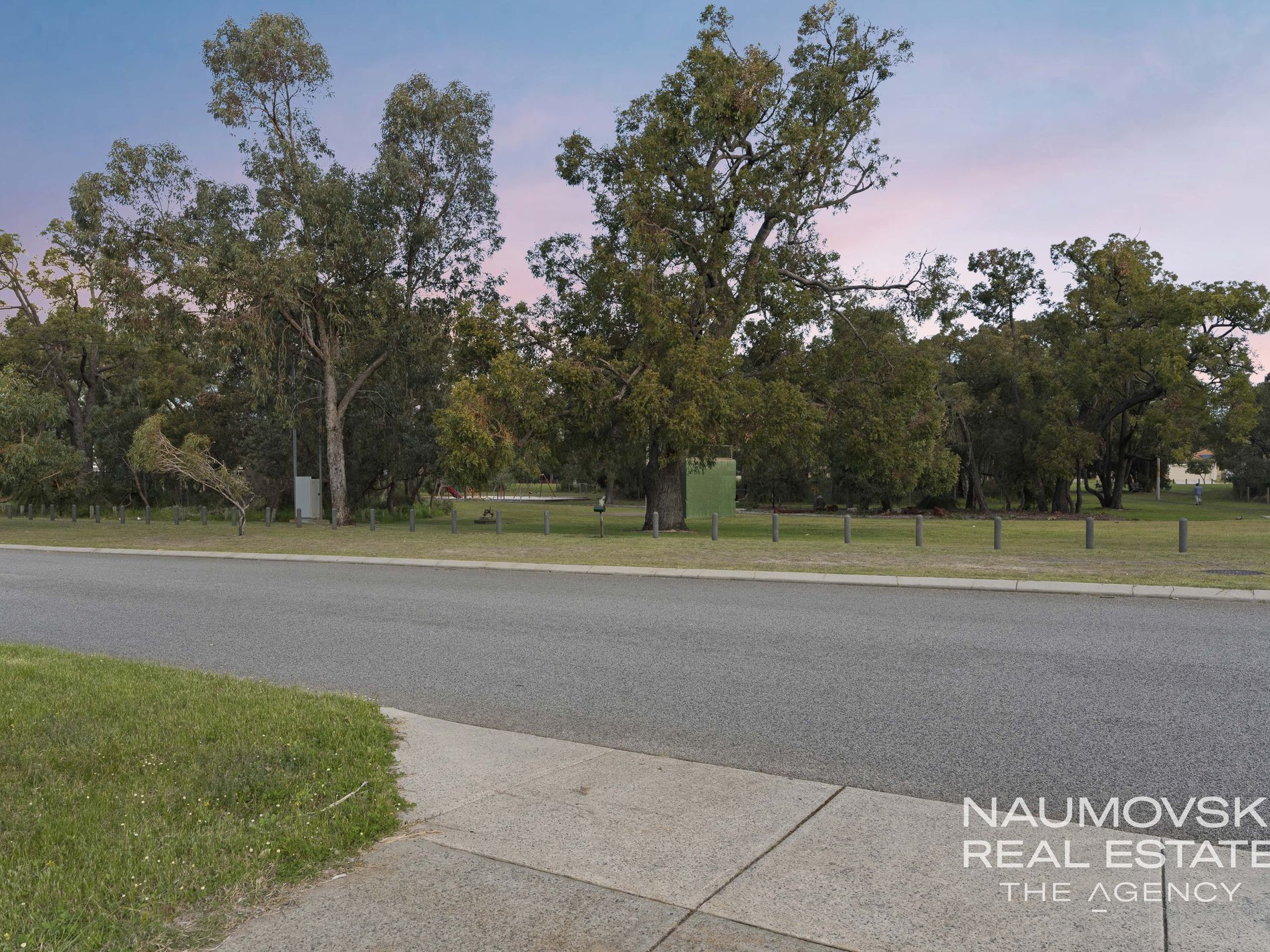 44 Harris Way, Westminster