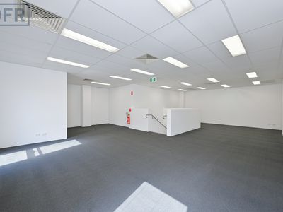 2 / 22 Bushland Ridge, Bibra Lake