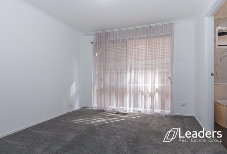 2 / 389 High Street Road, Mount Waverley
