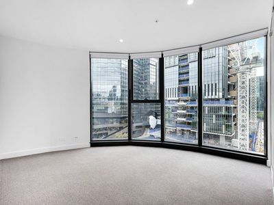 914 / 628 Flinders Street, Docklands