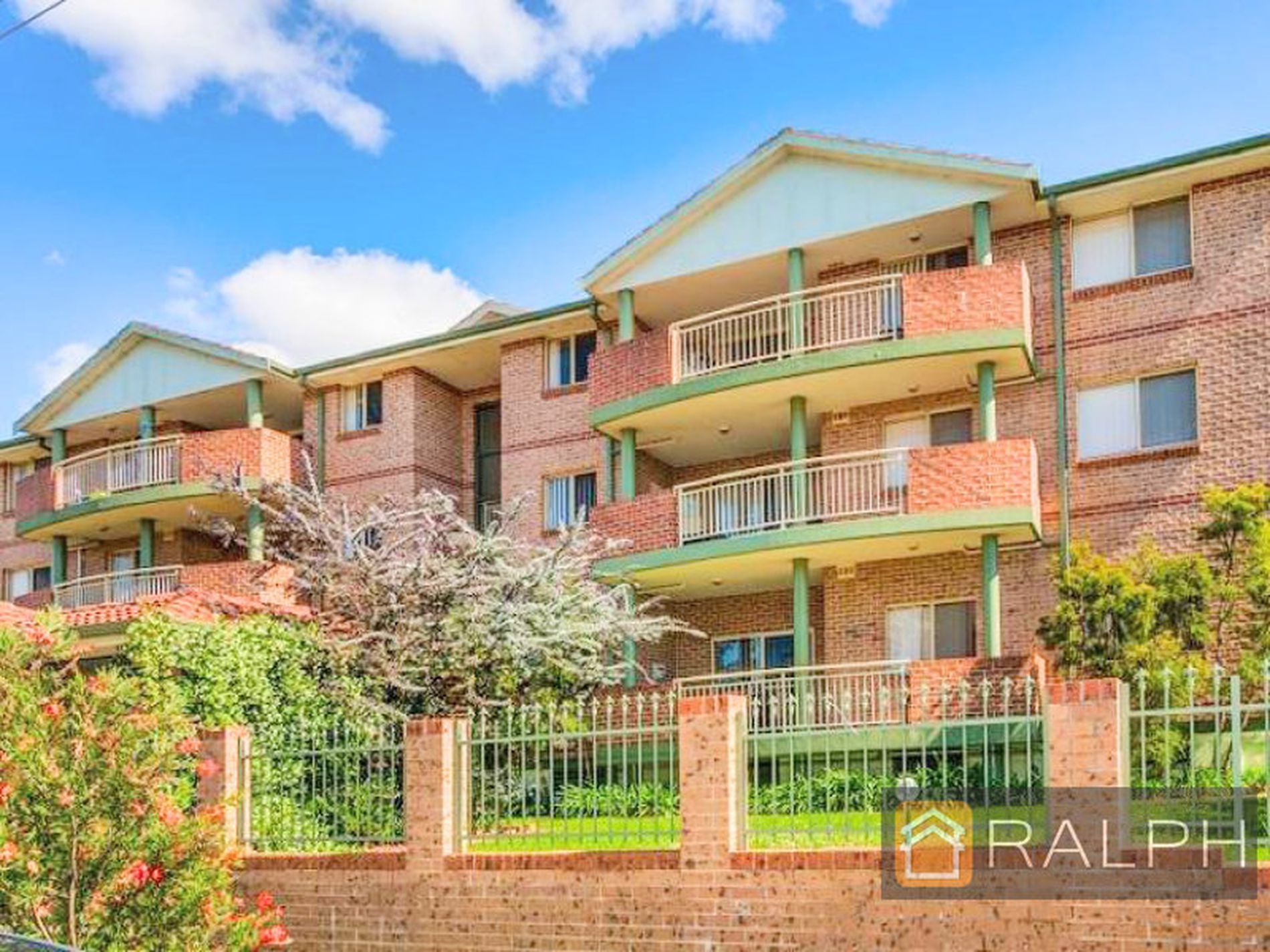 4 / 71 Railway Parade, Lakemba