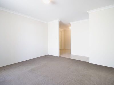 8 Larkfield Ridge, Baldivis