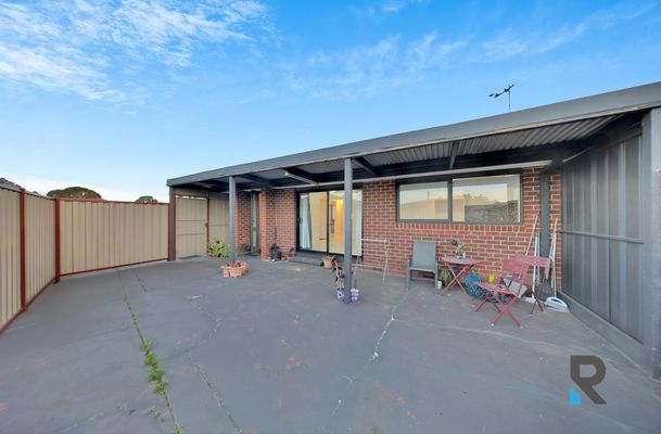 1 / 17 Shandeen Court, Meadow Heights