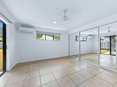 1 / 89 Parker Rd, Cannonvale