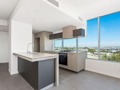 901 / 81 South Wharf Drive, Docklands