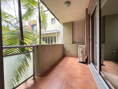 11 / 22-24 A Parkside Lane, Westmead
