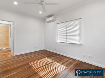 174 Scott Street, Bungalow