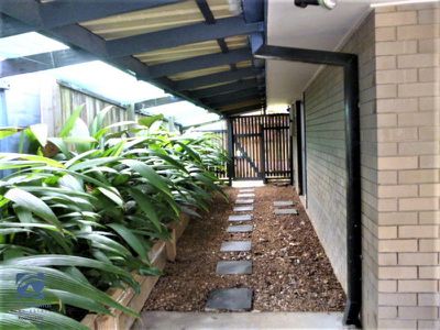15 Milperra Road, Rochedale South