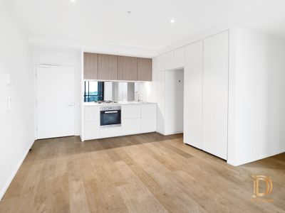 807N / 889 Collins Street, Docklands