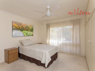 2 / 5 Clayton Crescent, Melrose Park